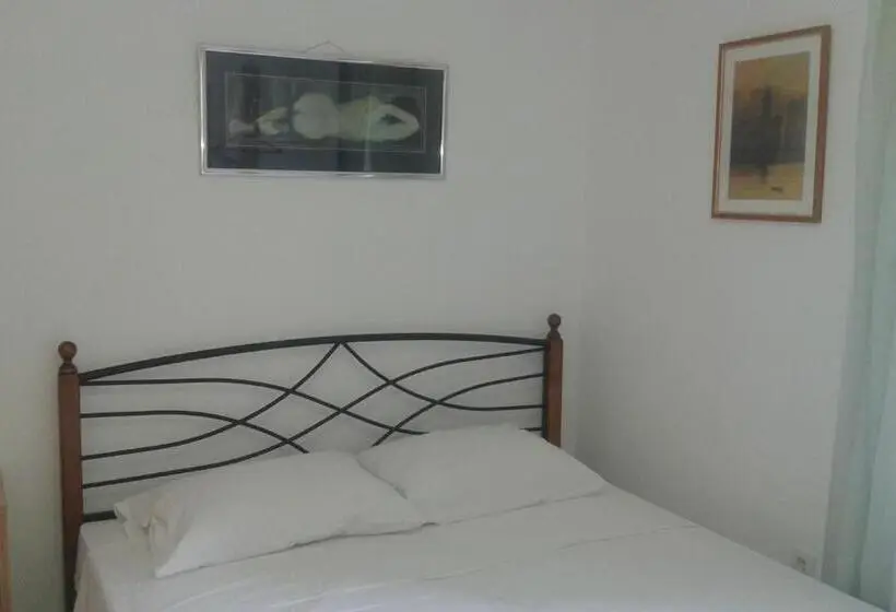 スイート, Guest House Fosa