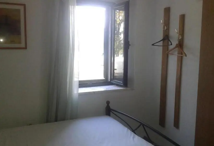 スイート, Guest House Fosa