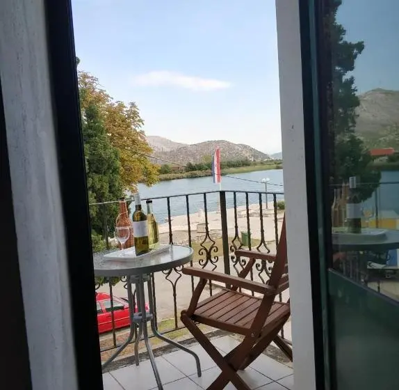 バルコニー付き１ベッドルームアパートメント, Guest House Fosa