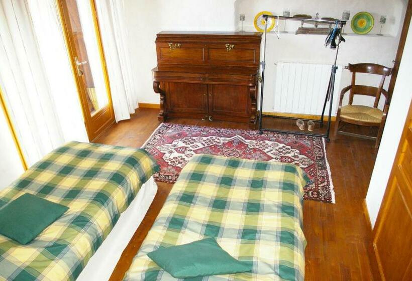 غرفة كومفورت, La Ferme De Menoun