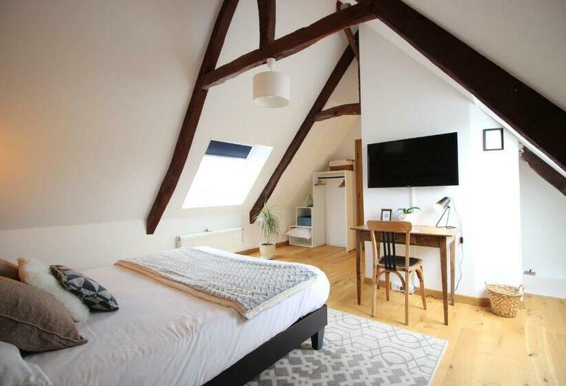 غرفة قياسية, La Maison Kérès