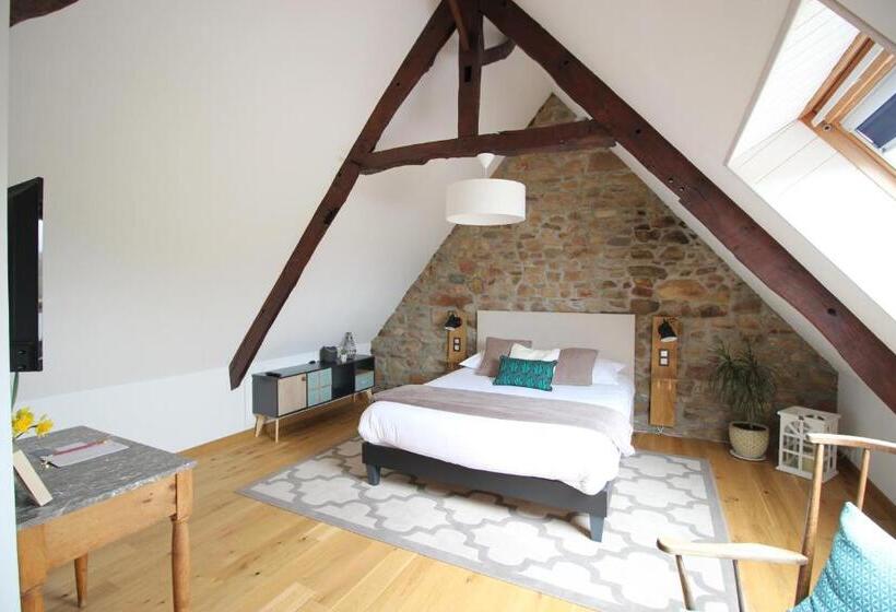 غرفة قياسية, La Maison Kérès