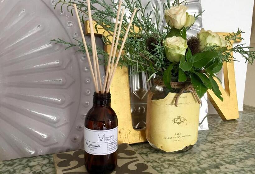 带大床的标准间, Maison Mûrier