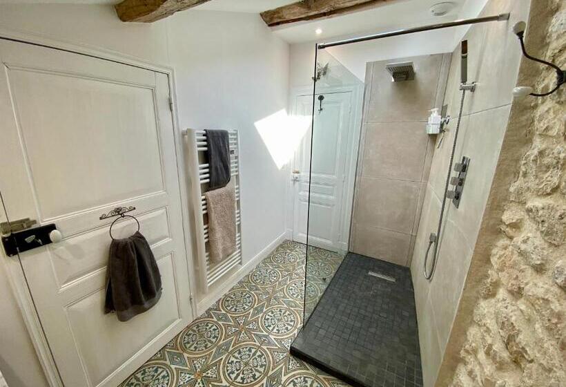 标准房带园景, Maison Mûrier