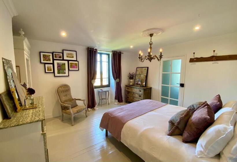 带大床的标准间, Maison Mûrier