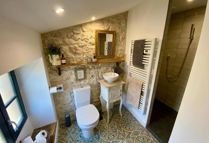 带大床的豪华间, Maison Mûrier