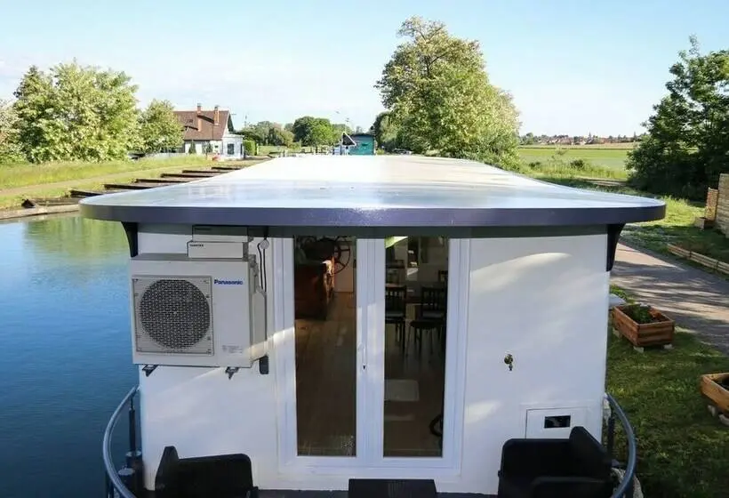 ２ベッドルームハウス, Gite Péniche Mon Ro