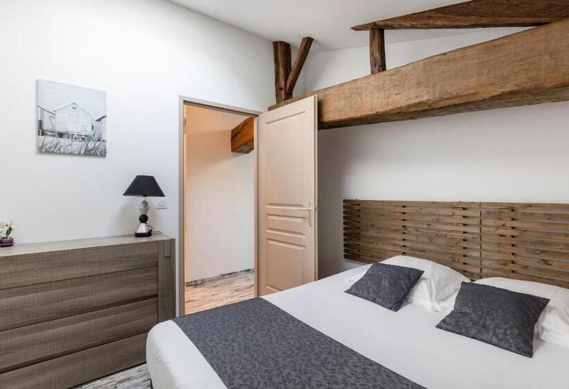 חדר סופריור, Chambres D Hôtes Château Pierre De Montignac