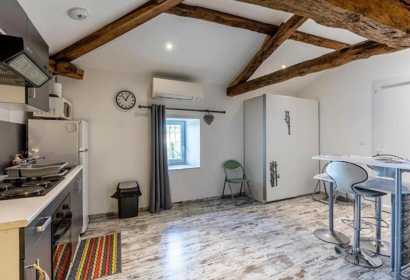 חדר סופריור, Chambres D Hôtes Château Pierre De Montignac