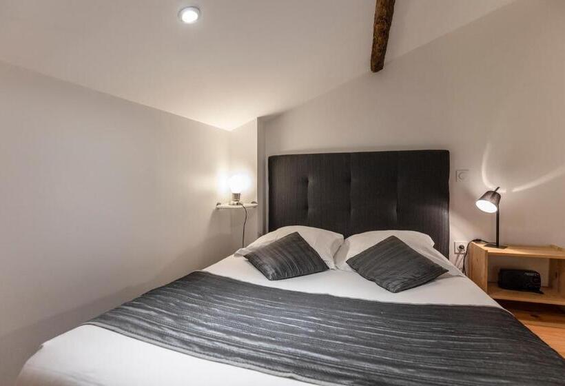 חדר סופריור, Chambres D Hôtes Château Pierre De Montignac