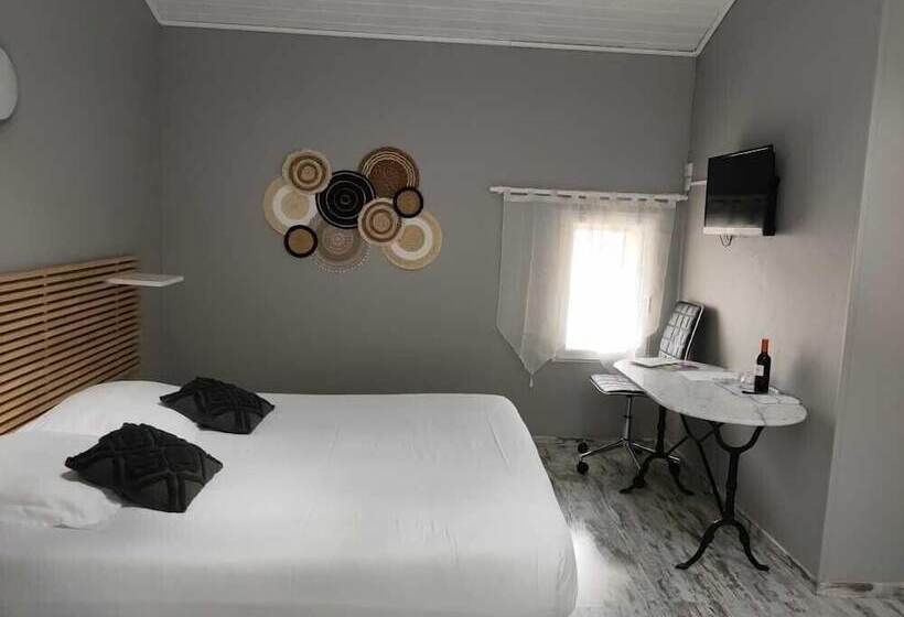 חדר סטנדרט, Chambres D Hôtes Château Pierre De Montignac