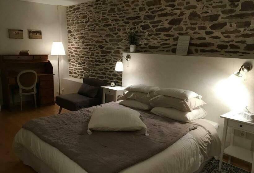 패밀리 룸, Les Bouyeres