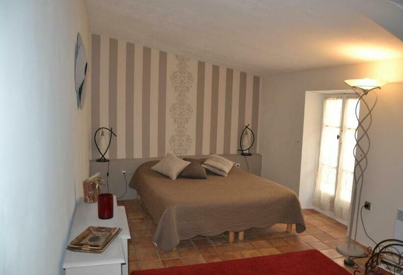 חדר קומפורט, Maison Saint Louis Avec Jacuzzi