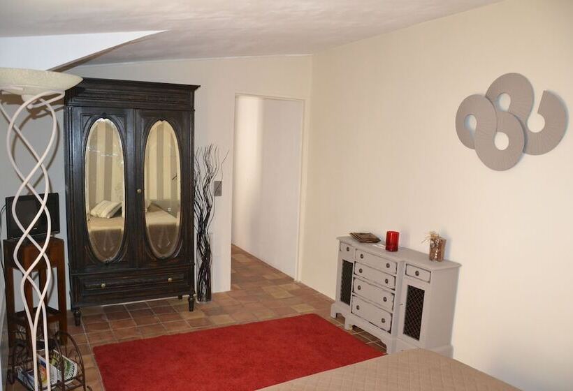 חדר סטנדרט, Maison Saint Louis Avec Jacuzzi