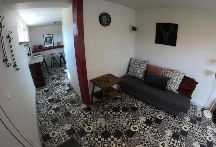 スタンダードトリプルルーム, Guest House Près Des Montgolfières