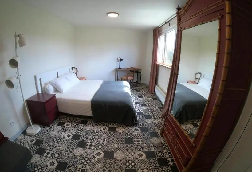 スタンダードトリプルルーム, Guest House Près Des Montgolfières