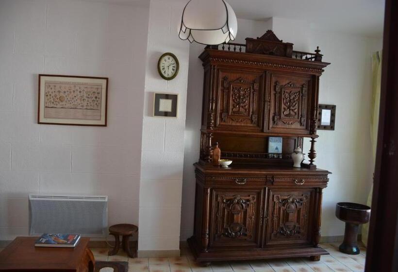 شقة غرفة واحدة, Guest House Près Des Montgolfières