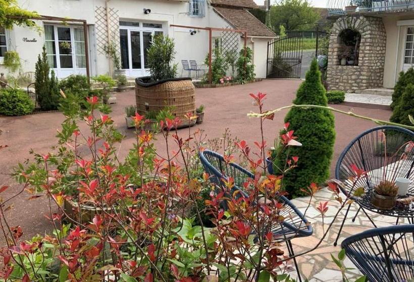 Семейное Студио, Guest House Près Des Montgolfières