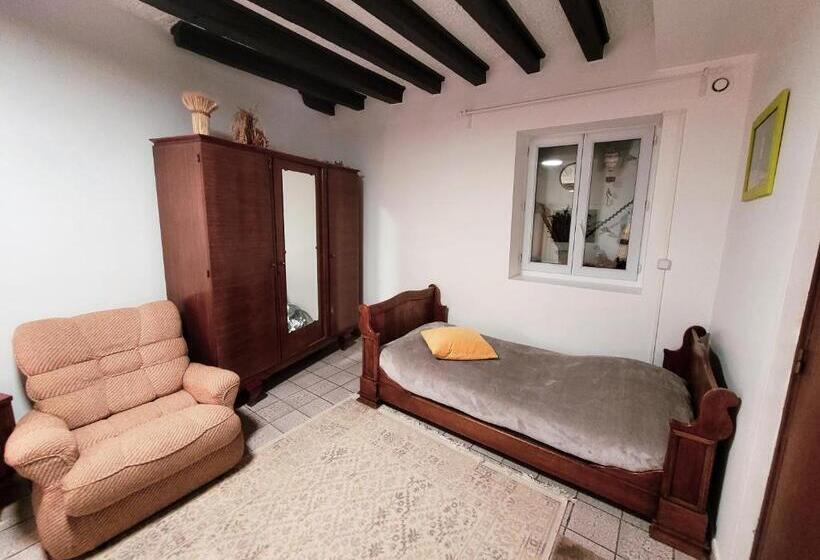 شقة عائلية غرفة نوم واحدة, Guest House Près Des Montgolfières