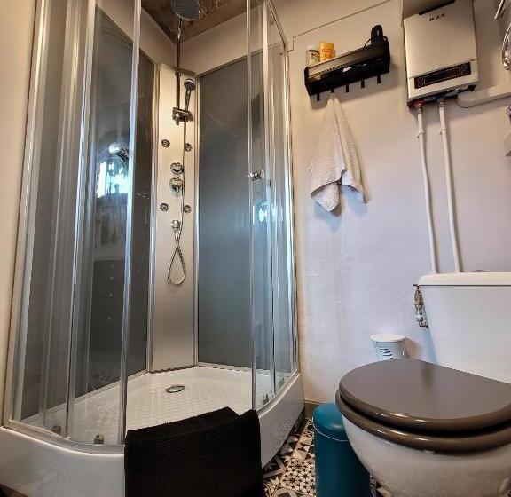 غرفة قياسية ثلاثية, Guest House Près Des Montgolfières