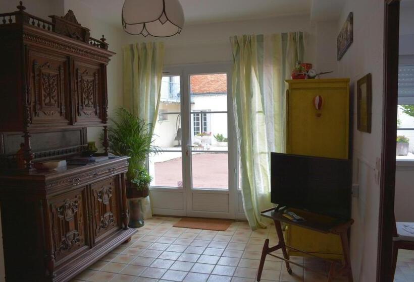 شقة عائلية غرفة نوم واحدة, Guest House Près Des Montgolfières