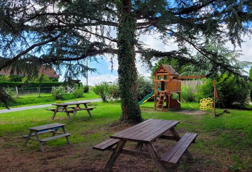 غرفة قياسية ثلاثية, Guest House Près Des Montgolfières