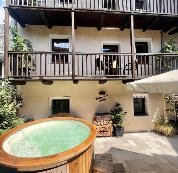 غرفة قياسية مزوَّدة بشُرفة, Maison De La Montagne   Chambres & Relax