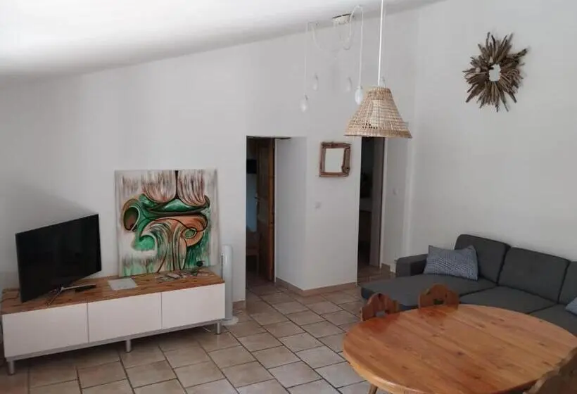 ２ベッドルームアパートメント, Le Vieux Platane