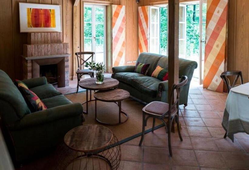 침실 2개 아파트, Meinsachsenwald Forsthaus Friedrichsruh