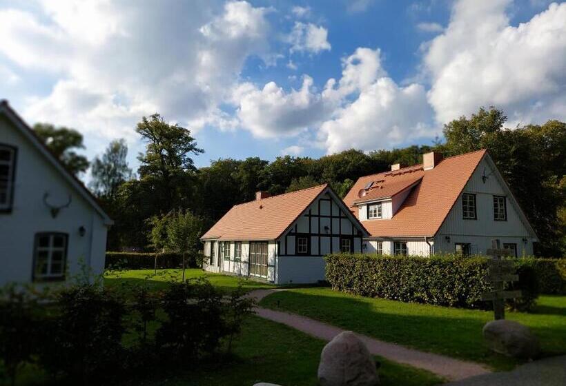 침실 2개 아파트, Meinsachsenwald Forsthaus Friedrichsruh