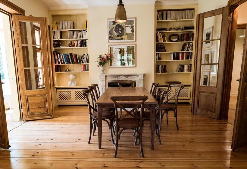 침실 3개 주택, Meinsachsenwald Forsthaus Friedrichsruh