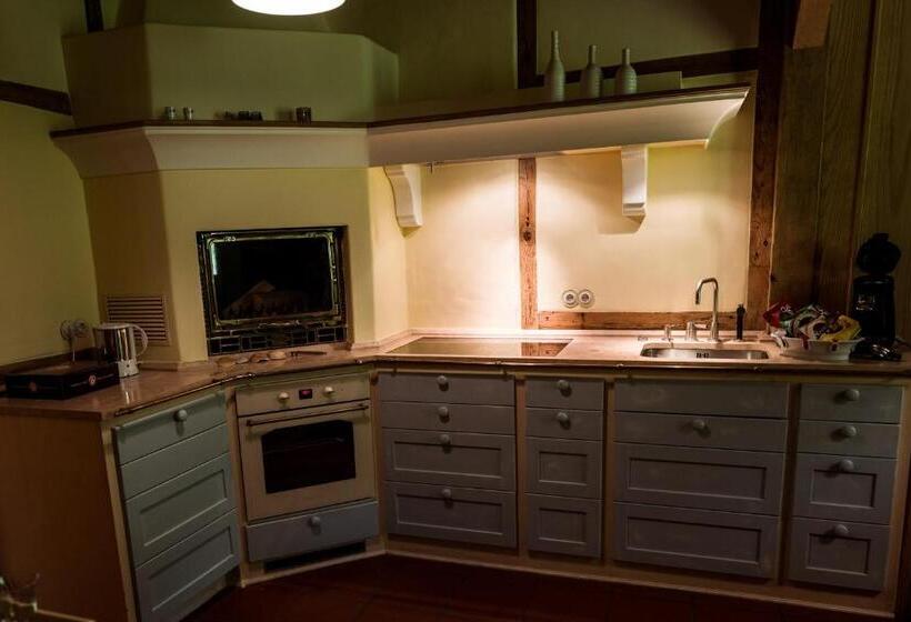 침실 3개 주택, Meinsachsenwald Forsthaus Friedrichsruh