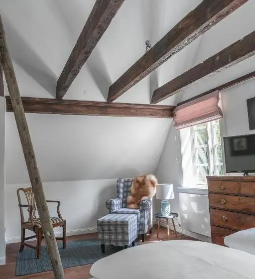 ベーシックルーム, Meinsachsenwald Forsthaus Friedrichsruh