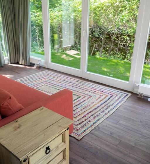 스탠다드 스튜디오, Meinsachsenwald Forsthaus Friedrichsruh