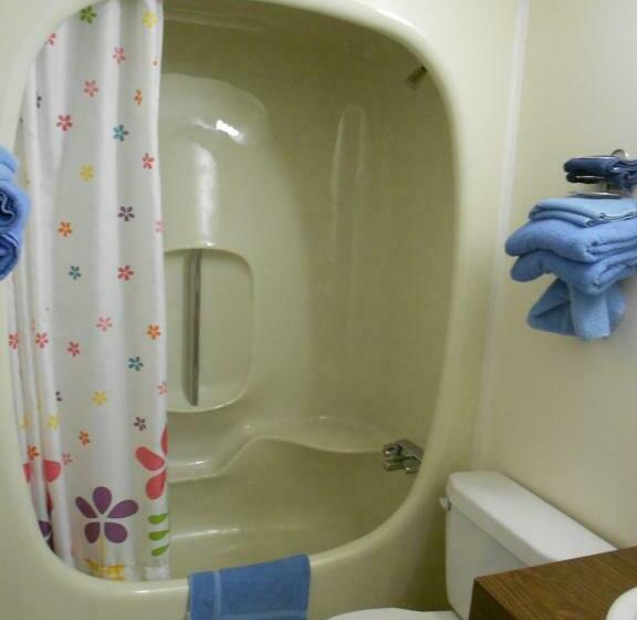 Апартаменты с 1 спальней, смежные, A1 Motel And Campground