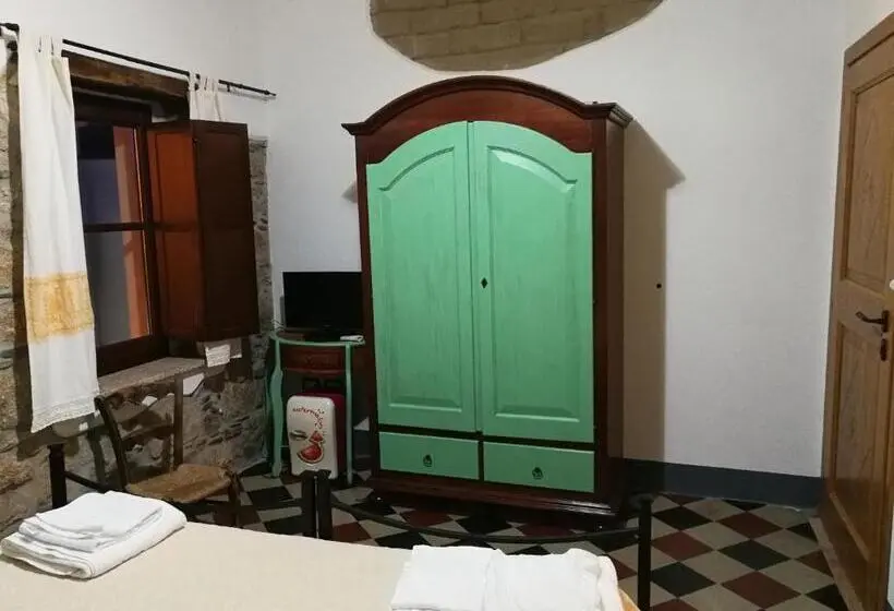 シングルベーシックルーム, Casa Camilla Sardegna