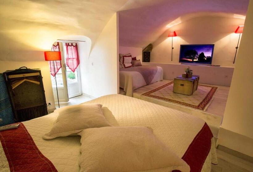 家庭房带园景, Le Jas De Péguier