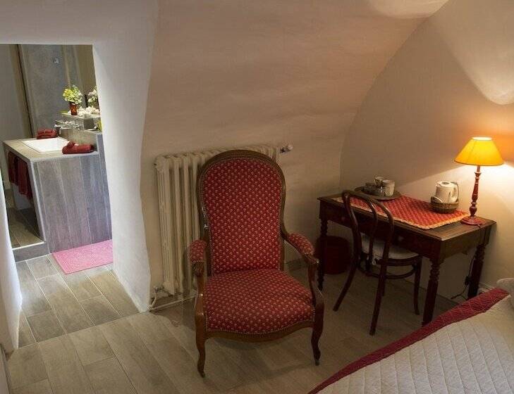 套房, Le Jas De Péguier