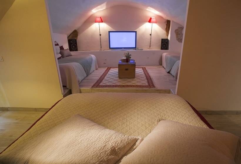 套房, Le Jas De Péguier