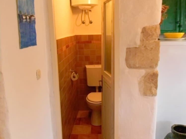 בית, 2 חדרי שינה, Lavender Cottage