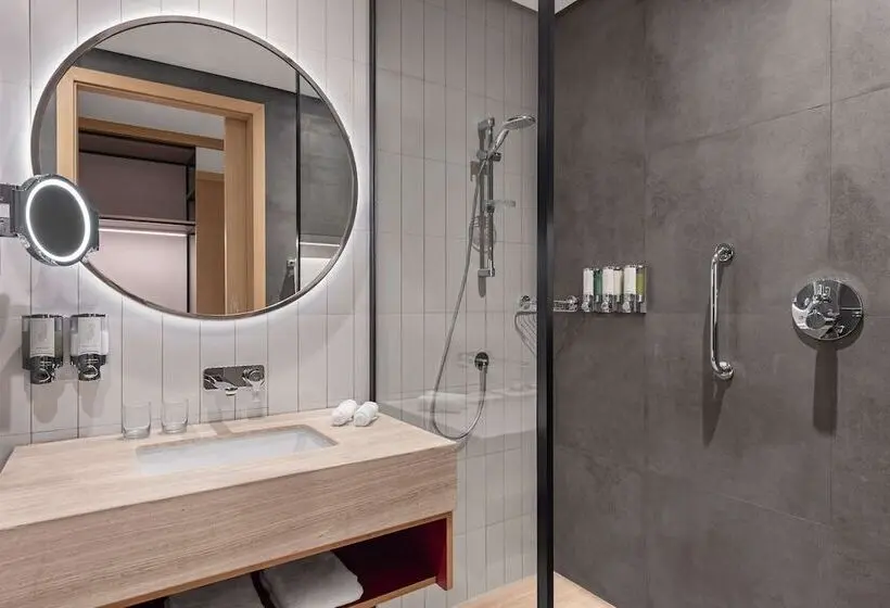 Standard-huone 2 Parivuodetta, Hampton By Hilton Marjan Island