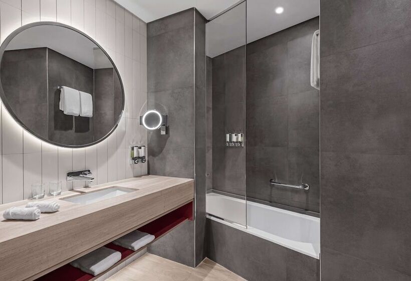 패밀리 룸 바다 전망, Hampton By Hilton Marjan Island