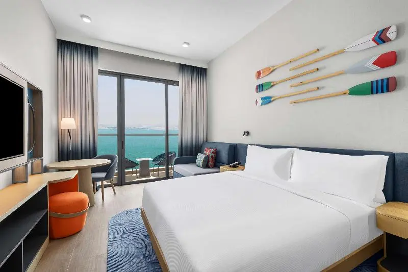 Standard-huone King-vuode, Hampton By Hilton Marjan Island