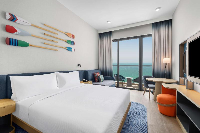 스탠다드 룸 킹사이즈 침대, Hampton By Hilton Marjan Island