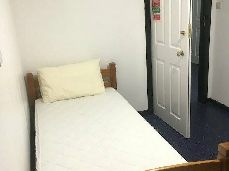 浴室共有シングルベーシックルーム, Ledgowan Bunkhouse   Hostel