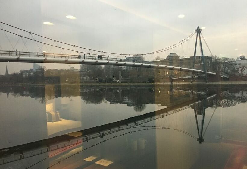 اتاق راحتی, Select Ms William Shakespeare Frankfurt