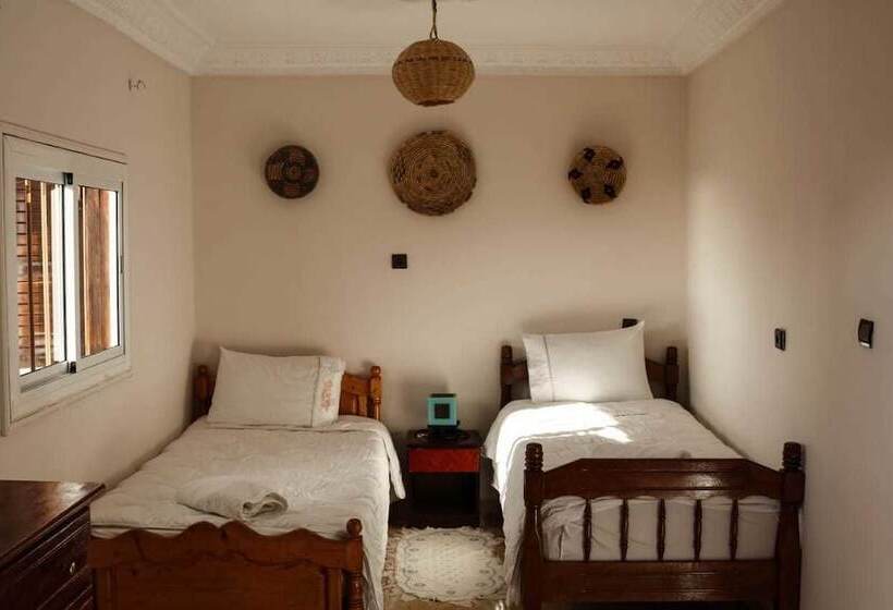اتاق استاندارد, Moroccan Surf Journey   Hostel