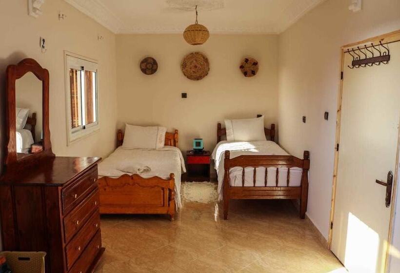 اتاق استاندارد, Moroccan Surf Journey   Hostel