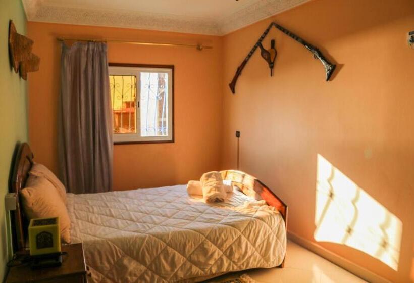 اتاق لوکس با چشم‌انداز دریا, Moroccan Surf Journey   Hostel