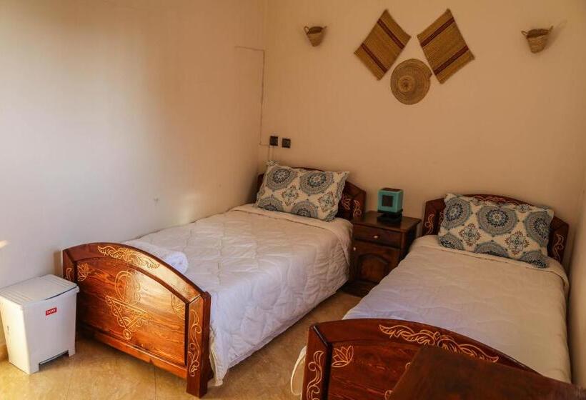 Кровать в Общей Комнате, Moroccan Surf Journey   Hostel
